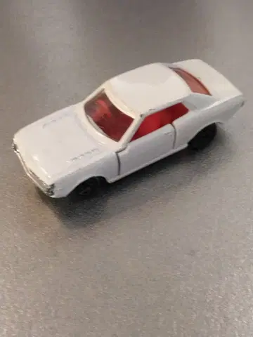 토미카 셀리카 1600GT