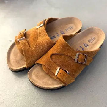 BIRKENSTOCK 브라운 샌들 36