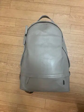 그레이 가죽 럭색/백팩