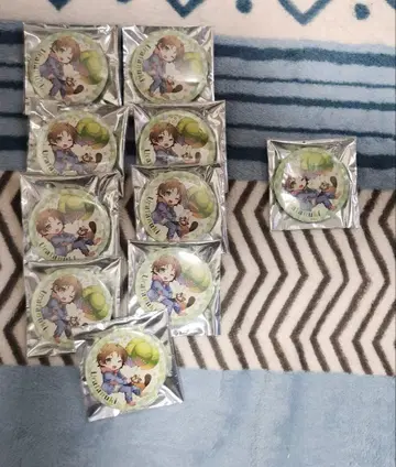 우라타누키 캔뱃지