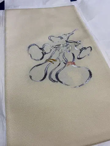 후쿠로 오비 박쥐 문양