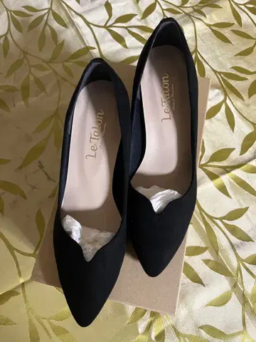 블랙 펌프스 사이즈 23