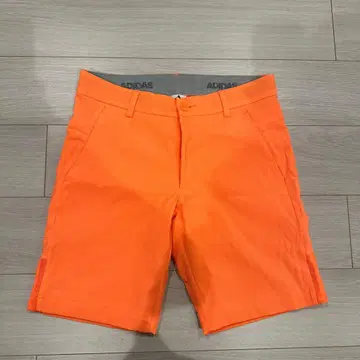adidas 오렌지 숏팬츠 79