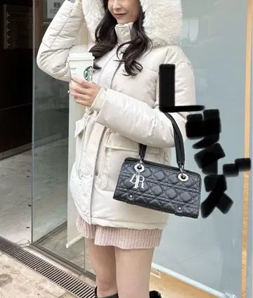 Silky L 사이즈 매우 따뜻하고 고급 다운 코트 자켓 화이트