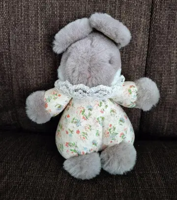 레트로 토끼 봉제 인형