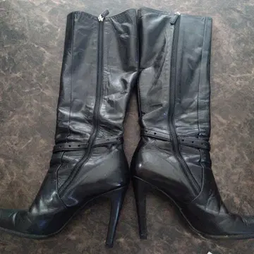 블랙 지퍼 롱 부츠