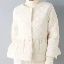 펄 퀼팅 페플럼 자켓 아이보리