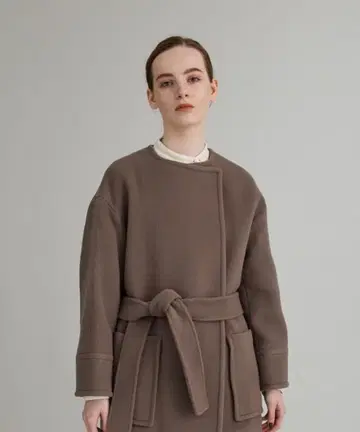 PUBLIC TOKYO MANTECO 노카라 숏코트 벨트 포함