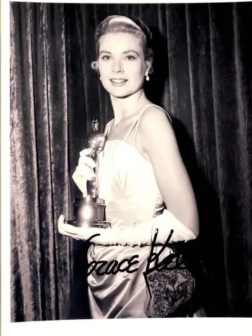 그레이스 켈리 친필 사인 2L 사이즈 사진 -