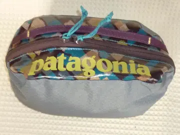 미사용 새상품 파타고니아 블랙홀 큐브 스몰 patagonia
