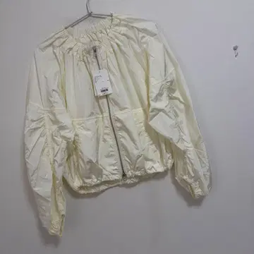 아파트바이 개더 블루종