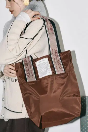 THEATRE PRODUCTS NYLON TOTE'MISSISSIPPI'