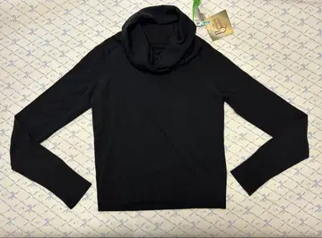 띠어리 오프 터틀넥 얇은 소재 니트