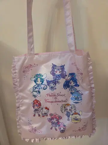 산리오 캐릭터 프릴 토트백