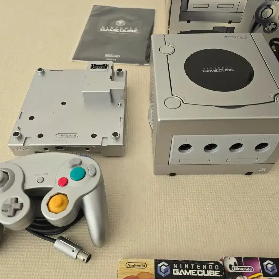 NINTENDO | 닌텐도 Nintendo GameCube Silver + Game Boy Player Set on Bunjang  Global Site.