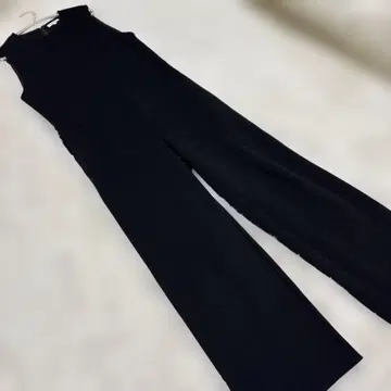 새상품급 BEAUTY & YOUTH 블랙 올인원 M