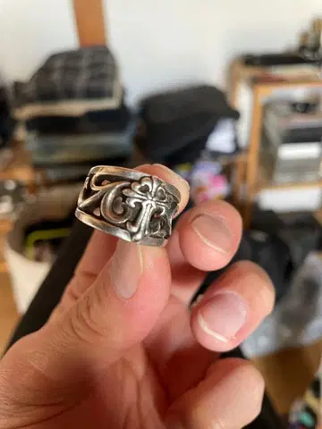 A&G 실버 크로스 모티브 반지