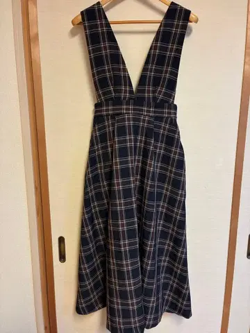 Honeys V넥 오버롤 스커트 M 사이즈