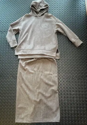 셋업 스커트 HusHush