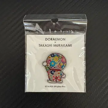 무라카미 다카시 도라에몽 핀즈 핀 배지 새상품 kaikaikiki 정품