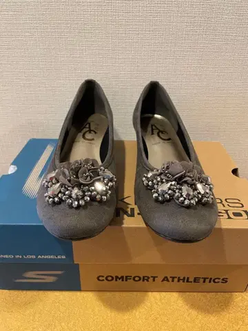 [미사용 새상품] neue ar he AC 펌프스 24cm