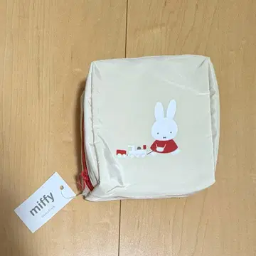 미피 화장품 파우치 스퀘어 파우치 beige Green Flash