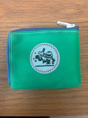 우메다 스누피 페스티벌 JIB 마이크로 클러치