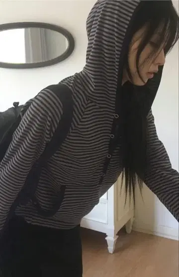 원더 원더 스트라이프 버튼 후드 후드티