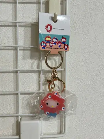 미야쿠미야쿠 산리오 클리어 키링 키티