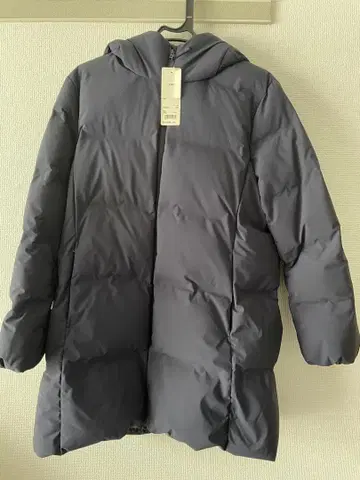 UNIQLO 심리스 다운 숏코트 XL