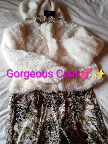 화이트 white 화이트 퍼 코트 숏