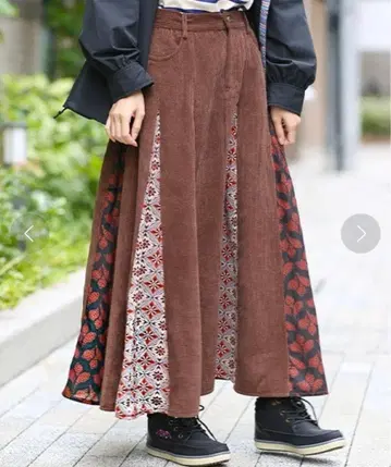 티티카카 코듀로이 바닥 패치 롱 스커트