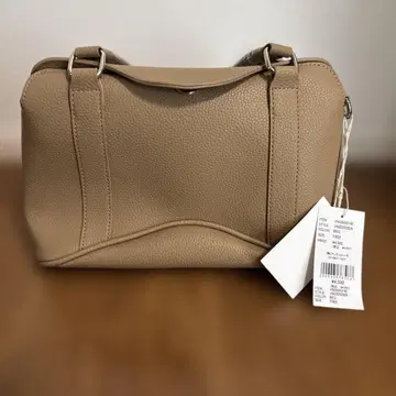 택 포함 새상품 VANNIE U 숄더백 베이지