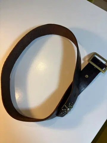 HTC 엔드온리 스타버스트 가죽 벨트 34