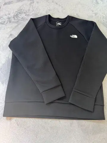 The North Face 블랙 맨투맨 NT12287