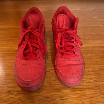 CONVERSE 레드 하이컷 스니커즈