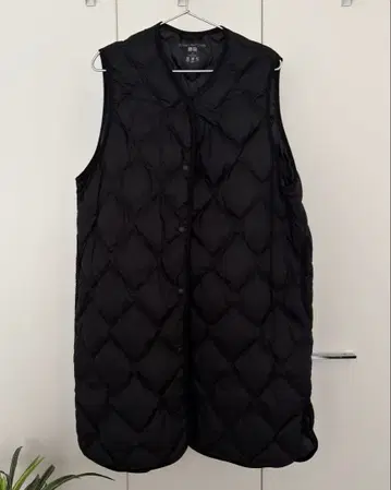 [ 거의 미사용 ] 울트라 라이트 다운 롱 베스트 XL 블랙