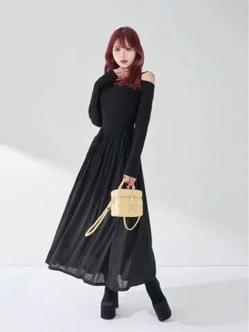 Darich 엣지 디자인 컷 롱 원피스