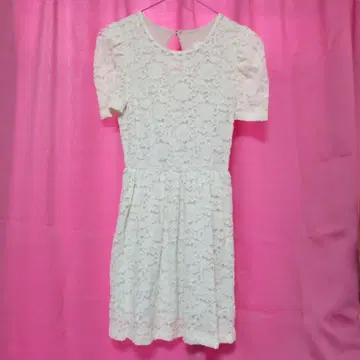 화이트 레이스 미니 원피스 반팔