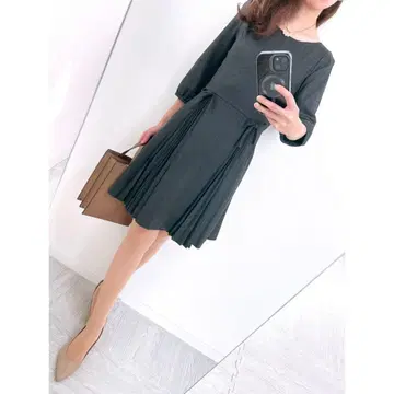 [새상품급] 정가 30,000엔 스트로베리 필드 울 원피스 그레이