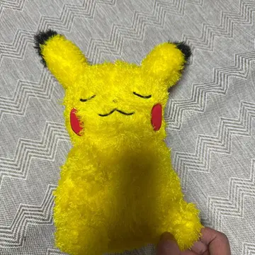 피카츄 봉제 인형 본체