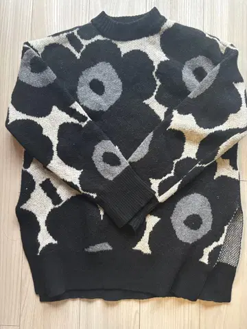 marimekko 우니코 하이넥 스웨터