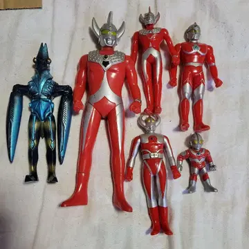 울트라맨 피규어, 발탄 성인 6체 세트