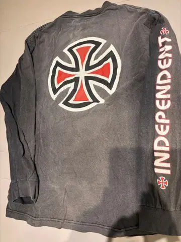 INDEPENDENT 롱T 긴팔 아이언 크로스 페이드