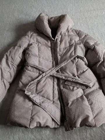 하프 기장 다운 코트 사이즈 11