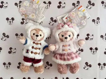 디즈니 윈터 홀리데이 더피 셰리메이 인형 배지