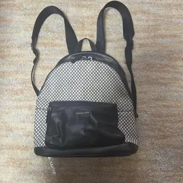 마이클 코어스 백팩 백팩