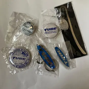 TUBE 초기 굿즈 세트 키링 캔뱃지 핀즈 등