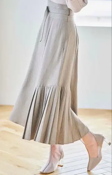 dazzlin 더즐린 플레어 스커트