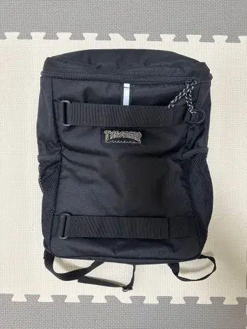 THRASHER 백팩